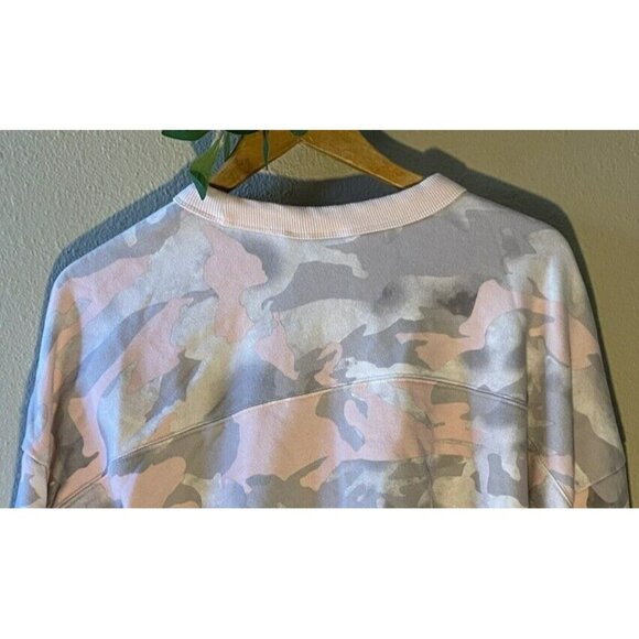COPY - Adidas Originals Camo Cropped Sweater Top Large White Pink Grey Long Sle… - Picture 7 of 8